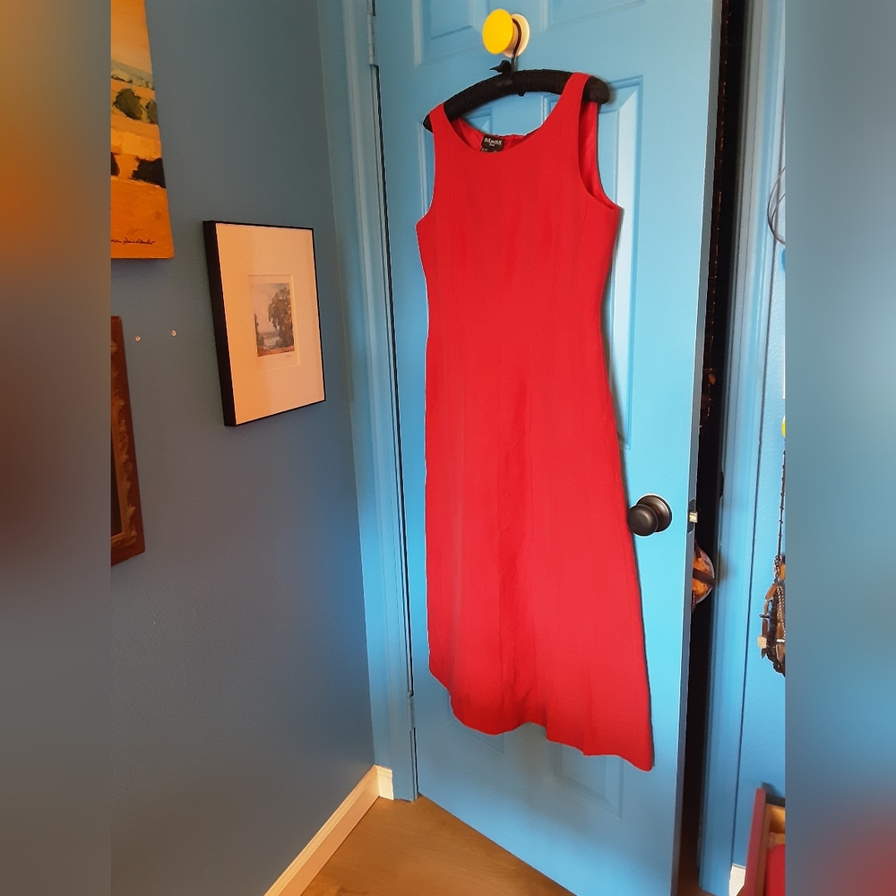 Due' Per Due' Red Midi Dress
